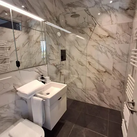 Core - Schuman Apartman